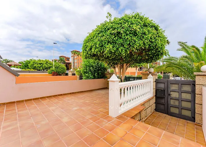 Townhouse Near The Ocean Апартаменты