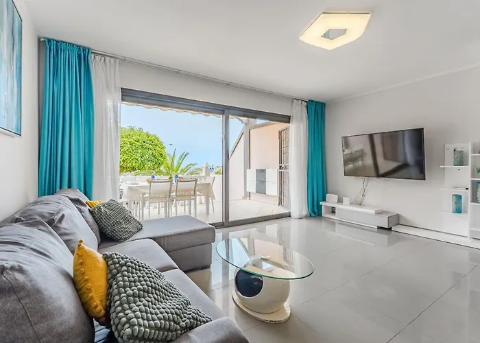 Апартаменты Townhouse Near The Ocean