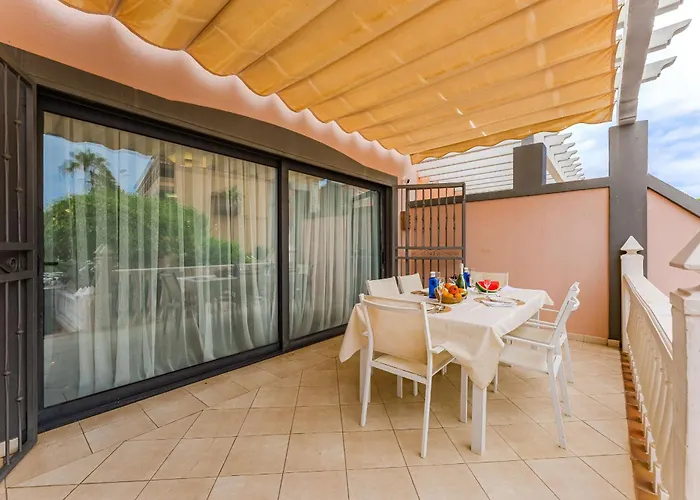 Townhouse Near The Ocean Адехе