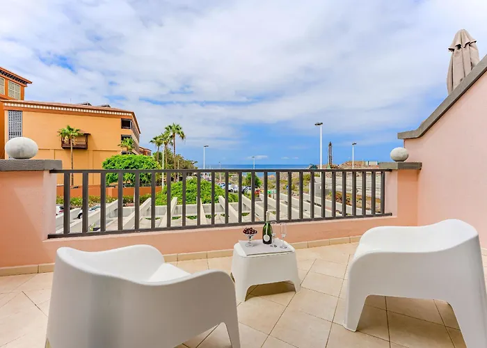 Townhouse Near The Ocean Costa Adeje (Tenerife)